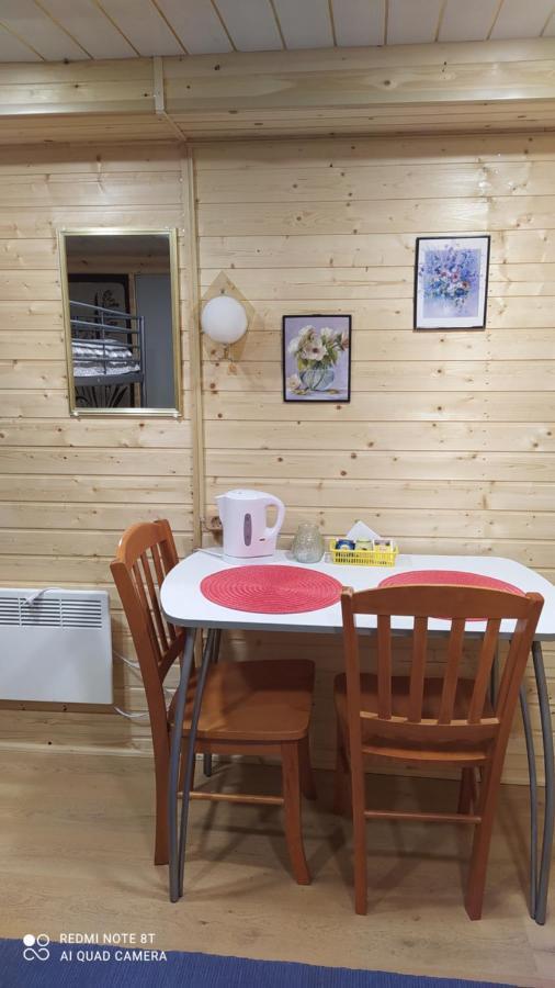 Lana Guest House Simpele ภายนอก รูปภาพ